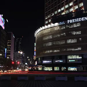 President **** Σεούλ